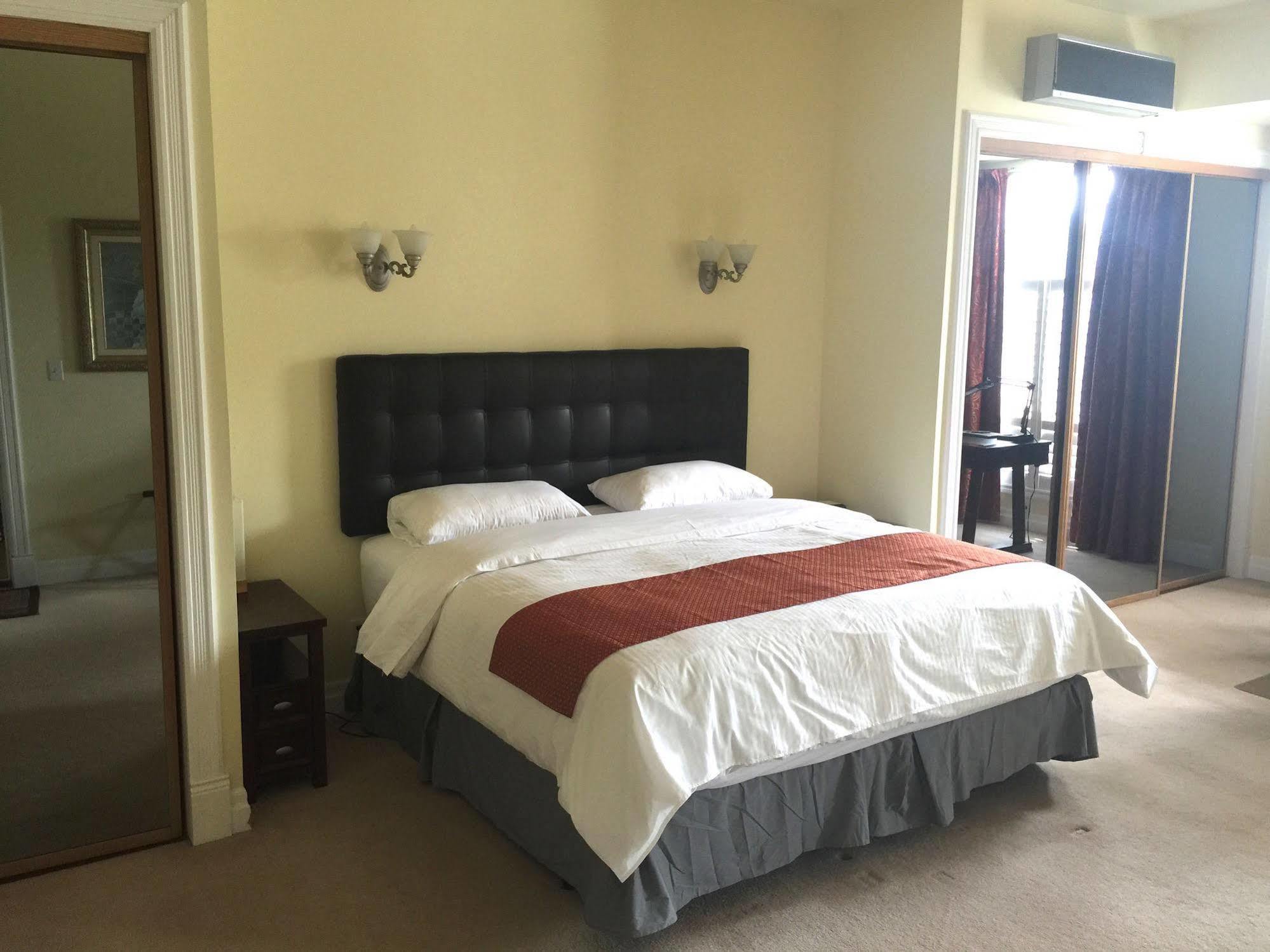 Grey Rose Suites Hanover Esterno foto