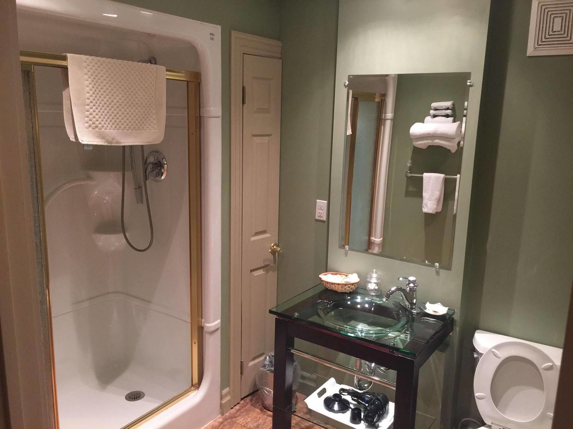 Grey Rose Suites Hanover Esterno foto