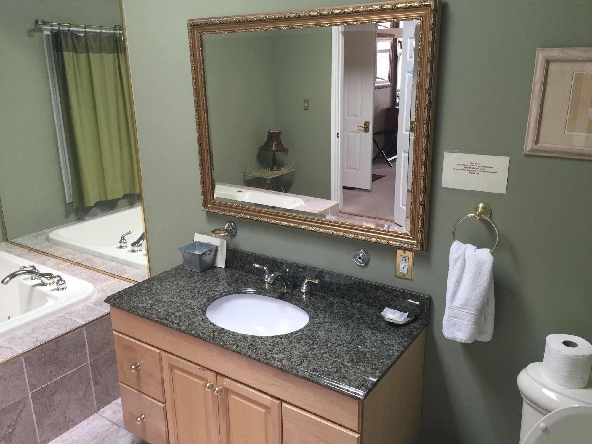 Grey Rose Suites Hanover Esterno foto